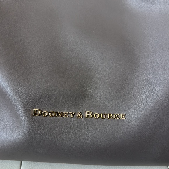 Dooney & Bourke large Barlow bag - Picture 6 of 10